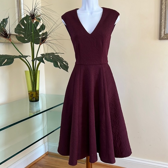 Ted Baker Dresses & Skirts - Ted Baker Burgundy Jacquard Dress
